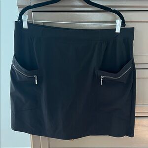 Chico’s Black Skort – Sleek, Sporty & Effortlessly Polished - Size 3